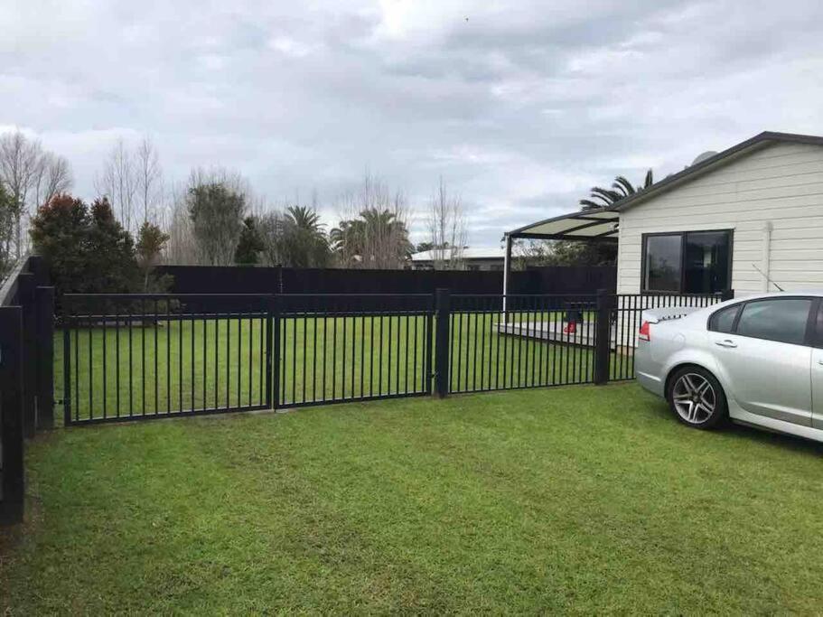 Kiwi Bach Holiday home *