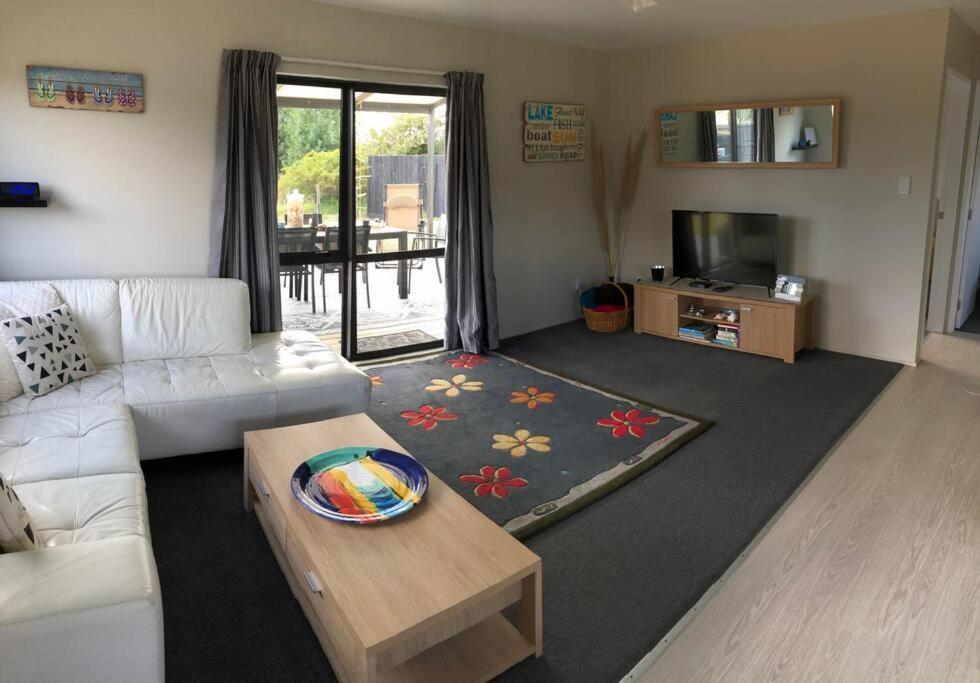Kiwi Bach Holiday home *